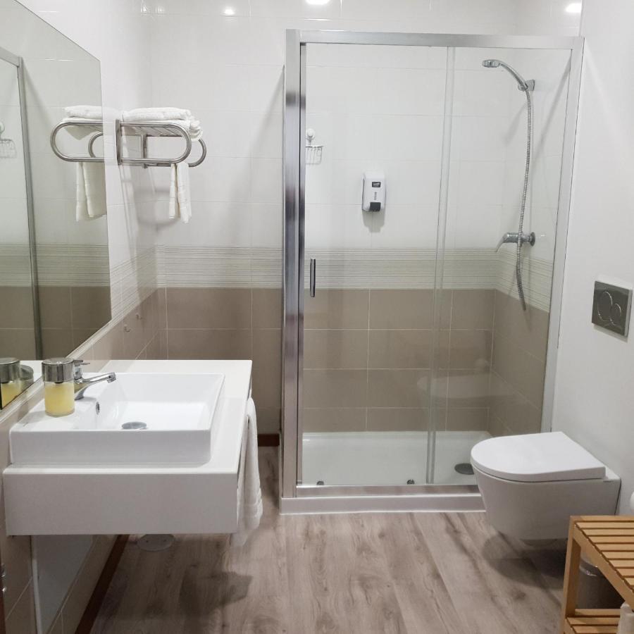 Albergue Dos Cagareus II アヴェイロ エクステリア 写真